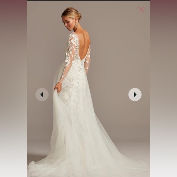 David bridal Wedding dress , size 2 - Picture 6 of 14